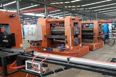 What are the Advantages of Using a Wedge Rolling Machine?